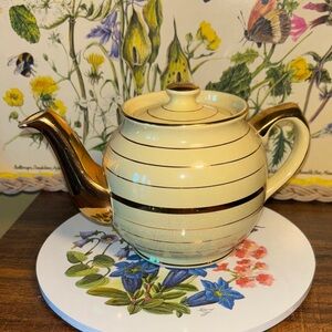 Antique Sadler England Teapot